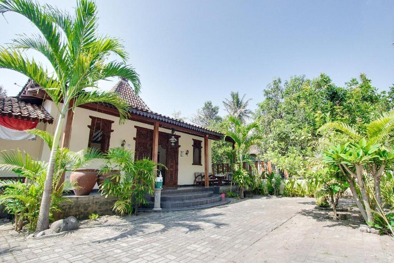Ndalem Dasuriah Redpartner Naggulan Exterior foto